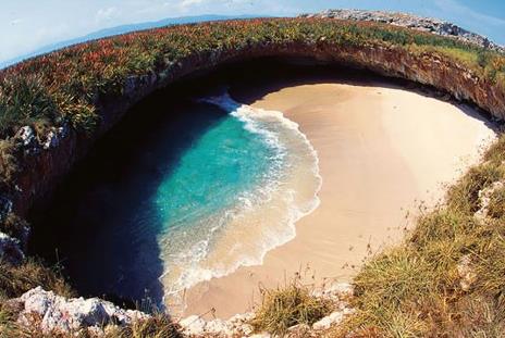 از عجیب و زیباترین سواحل جهان،ساحل مخفی hidden Beach - مکزیکو 😍